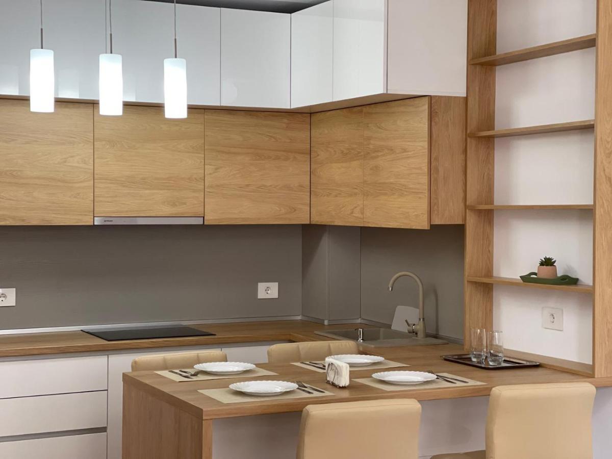 Silence Apartment 2 Oradea Ngoại thất bức ảnh